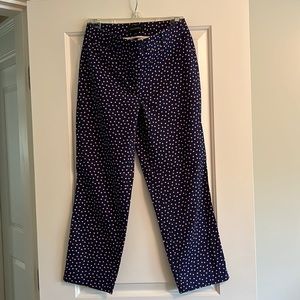 Fun summer crop pants! So don’t & comfy! 98% cotton and 2% spandex.